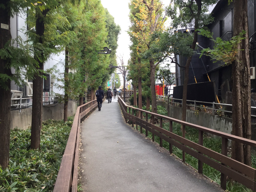 Kabukicho旅游景点-Shikinoji, Shinjuku Promenade Park