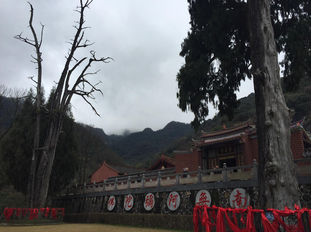 梅州灵光寺景点图片