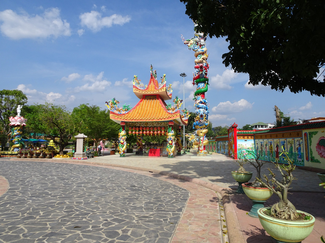 Guan Im Sutham Temple景点图片