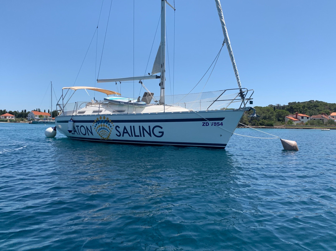 Zaton sailing