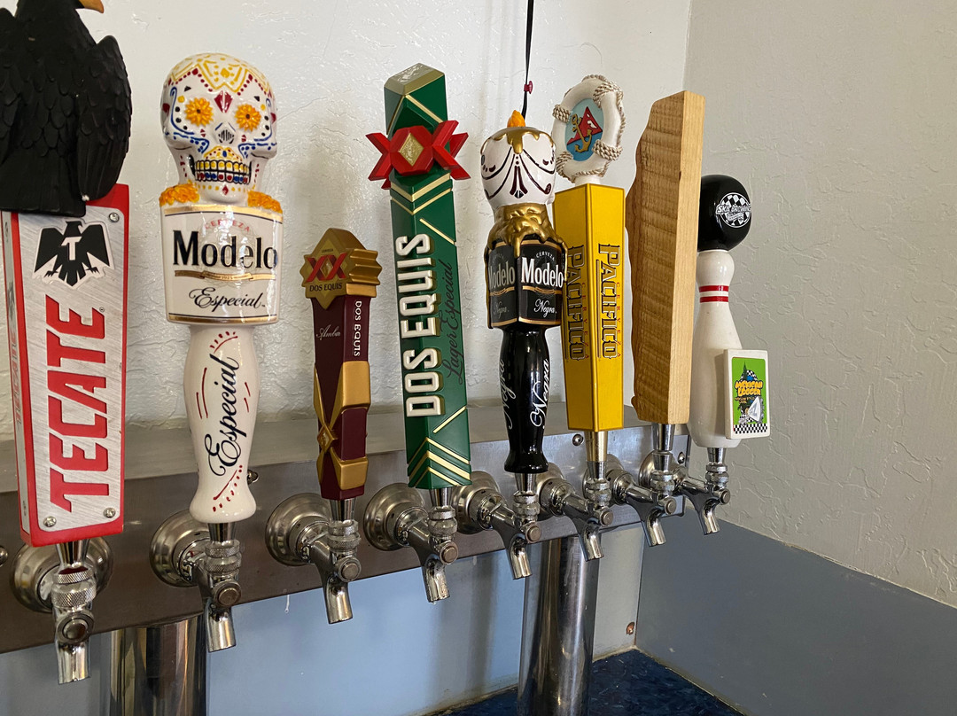 Gustavo's Mexican Restaurant & Bar