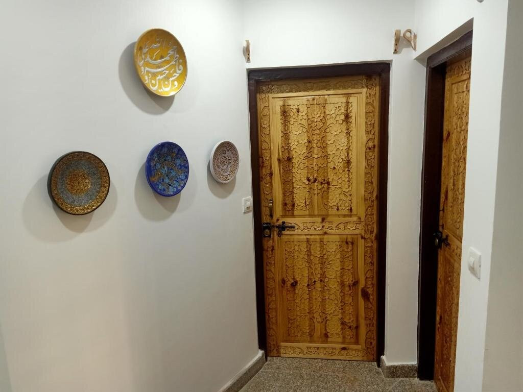 Harwan酒店住宿-The Light House