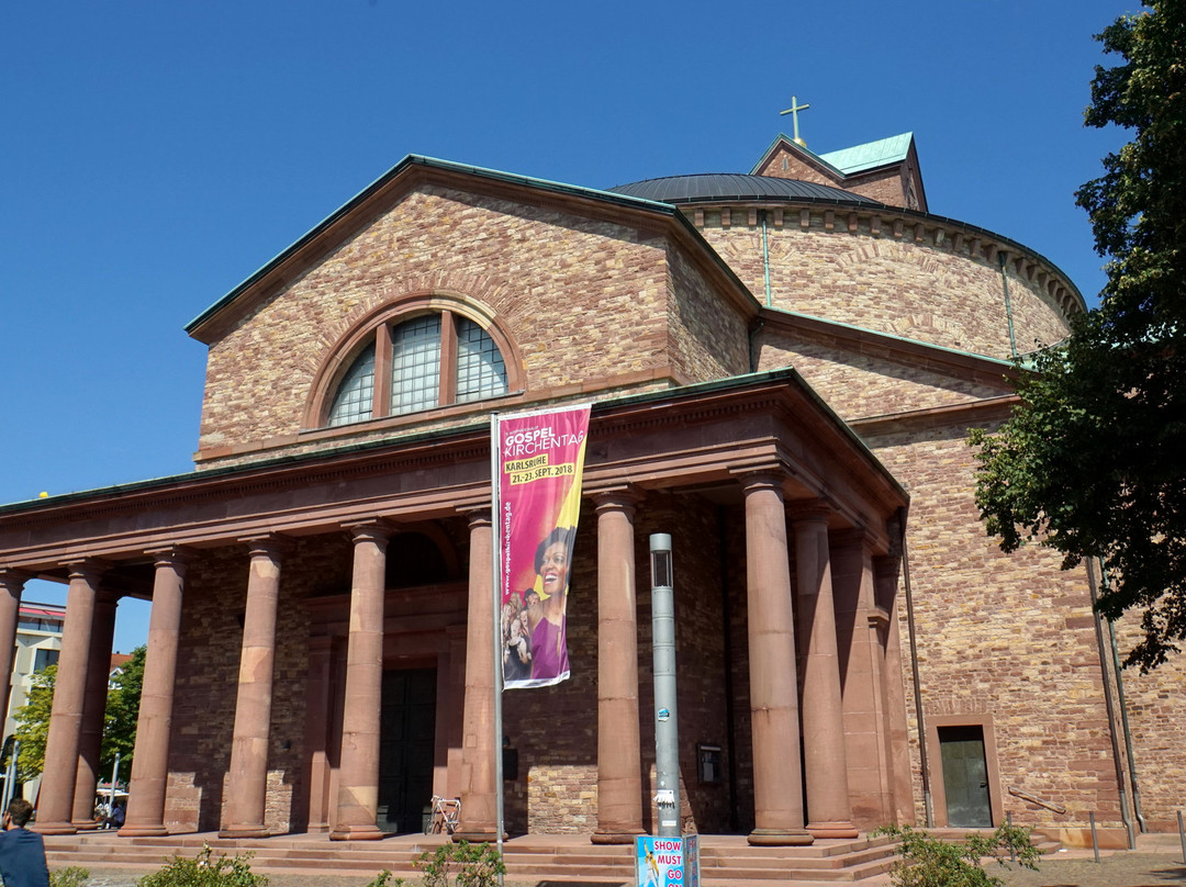 Kirche St. Stephan景点图片