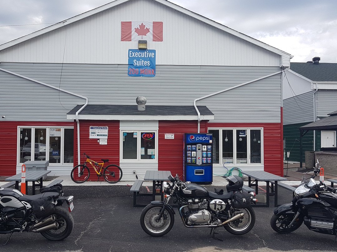 Chapleau酒店住宿-Executive Suites Inn