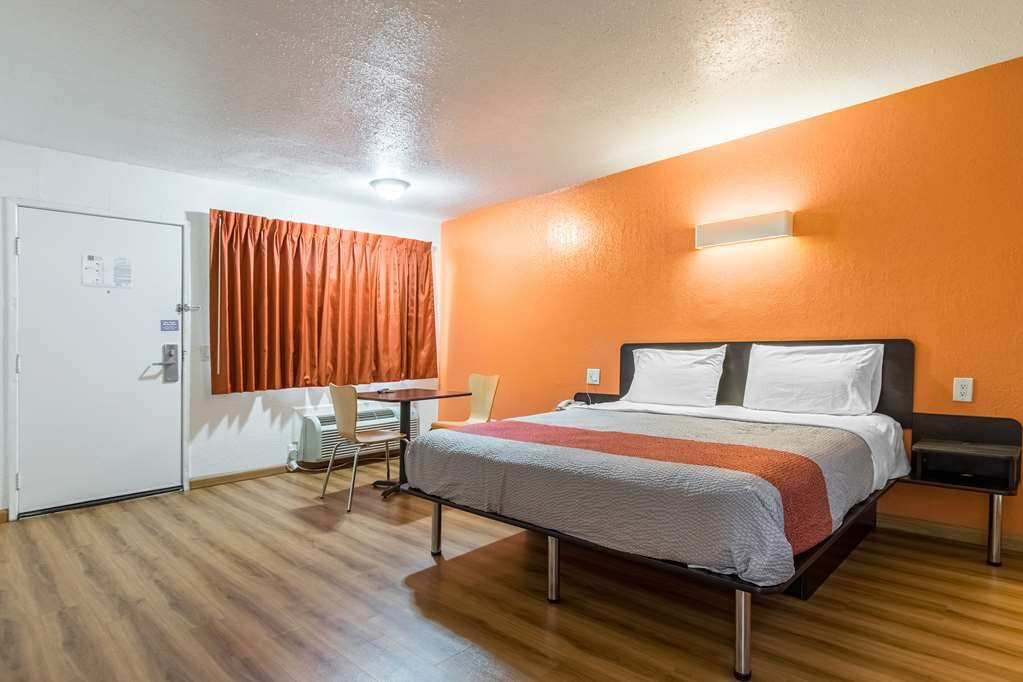 Motel 6 Orange - Anaheim主图