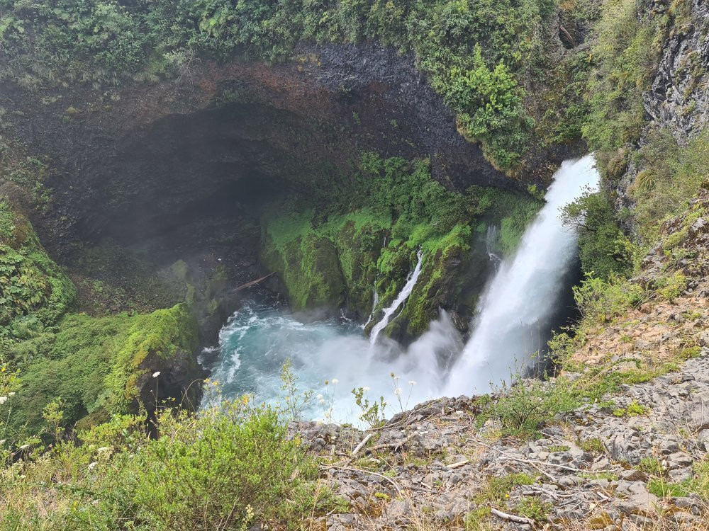 Saltos del Huilo-Huilo-耐尔杜美必去景点