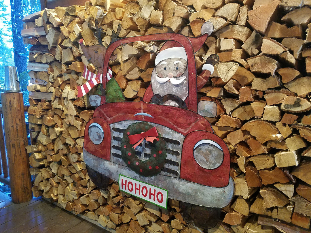 Hidden Moose Lodge主图