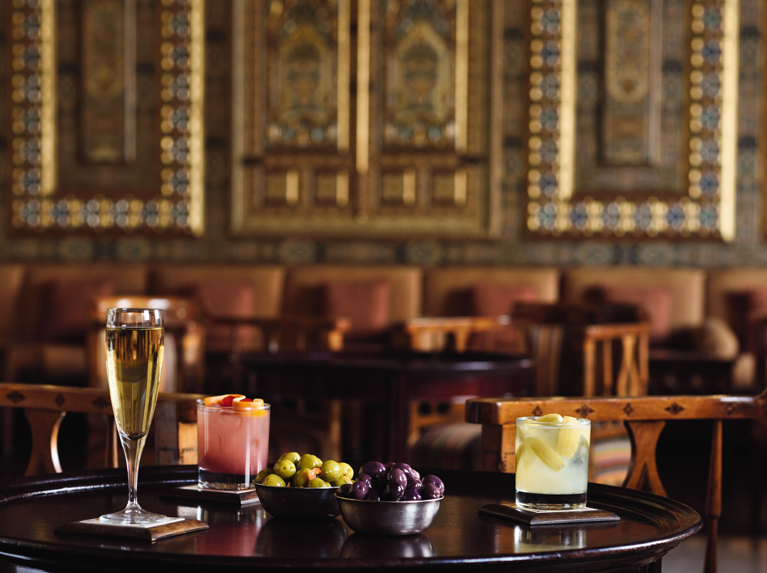 Paran餐馆和美食-Al Maqaad Bar