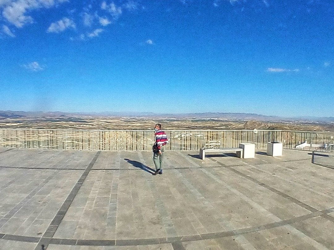 Mirador De La Plaza Nueva景点图片