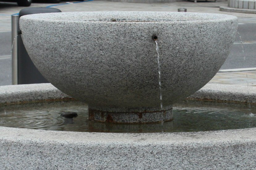 Fontana pubblica景点图片