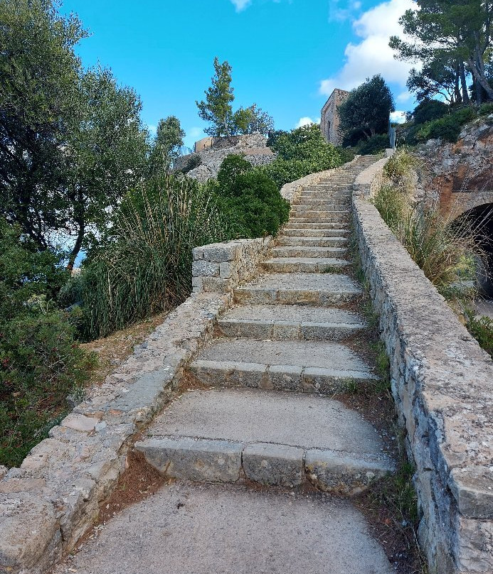Mirador de Ricardo Roca-Estellencs必去景点