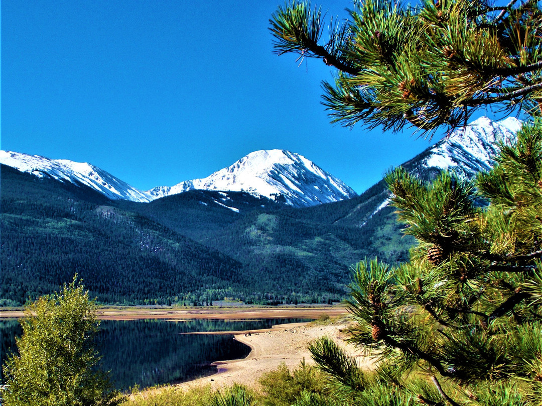 Interlaken Historic District-Twin Lakes必去景点
