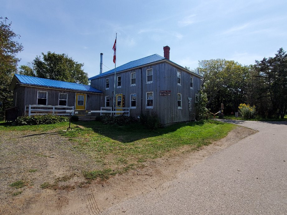 Hooking by the Sea - Brierwood Farm Retreat主图