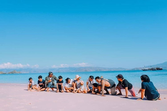 Akhiera Tours-科莫多必去景点