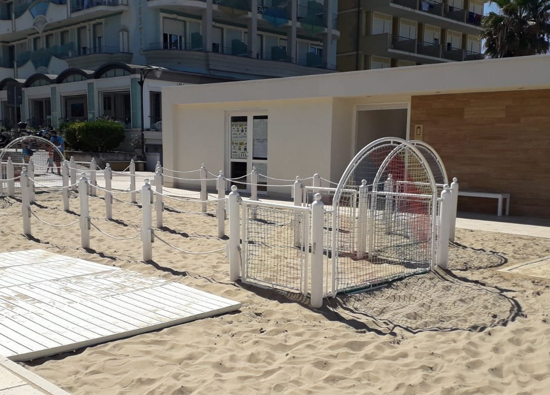 La Spiaggia Malu 90 93景点图片