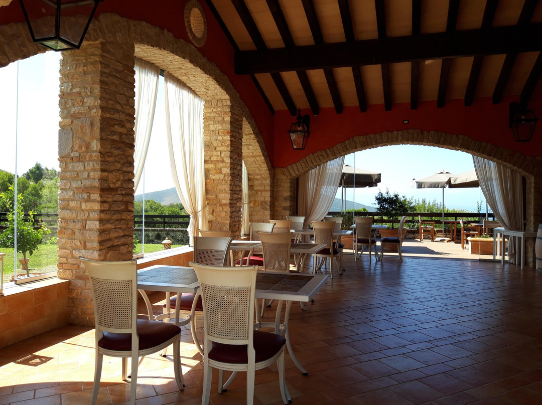 沙兰德休闲酒店主图