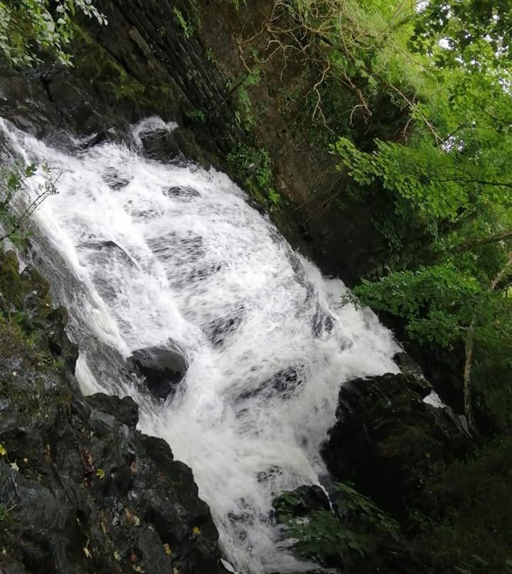 Fairy Falls Waterfall景点图片