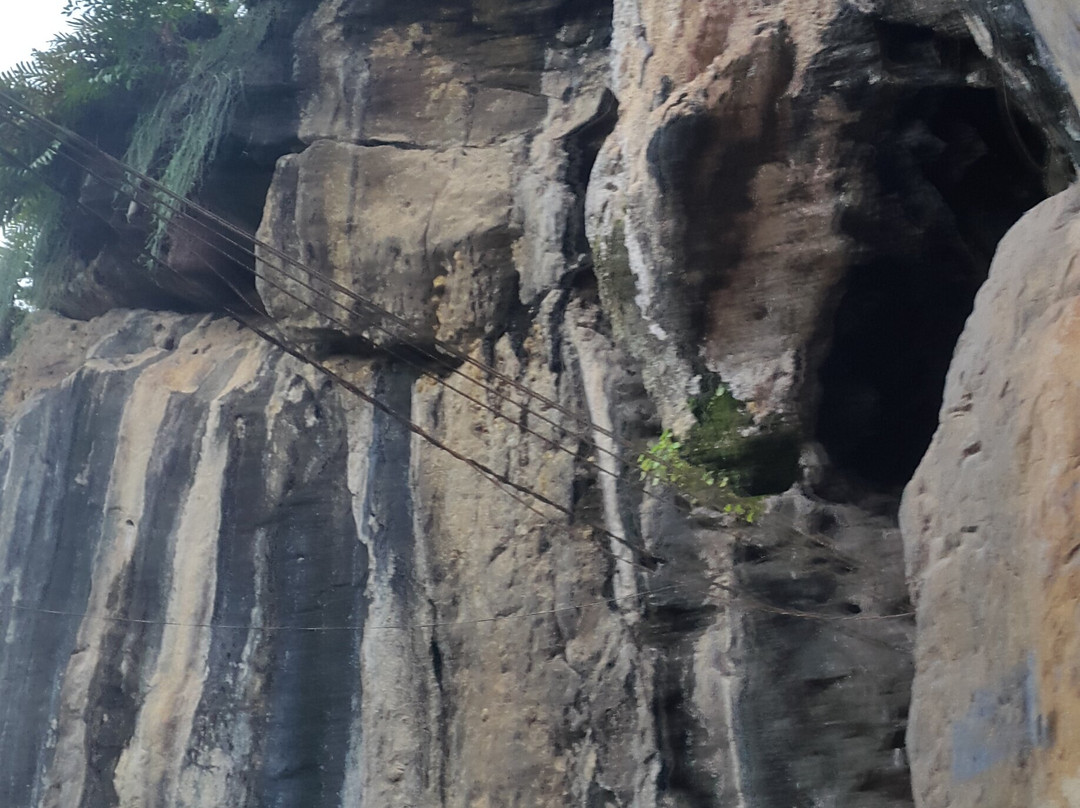 Thanh Van Pagoda (Thach Dong Cave Pagoda)-Ha Tien必去景点