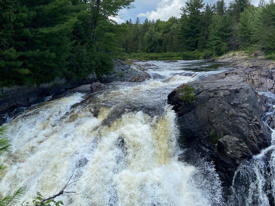 Chutes Provincial Park-Massey必去景点