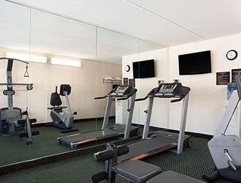 萨默塞特戴斯酒店主图