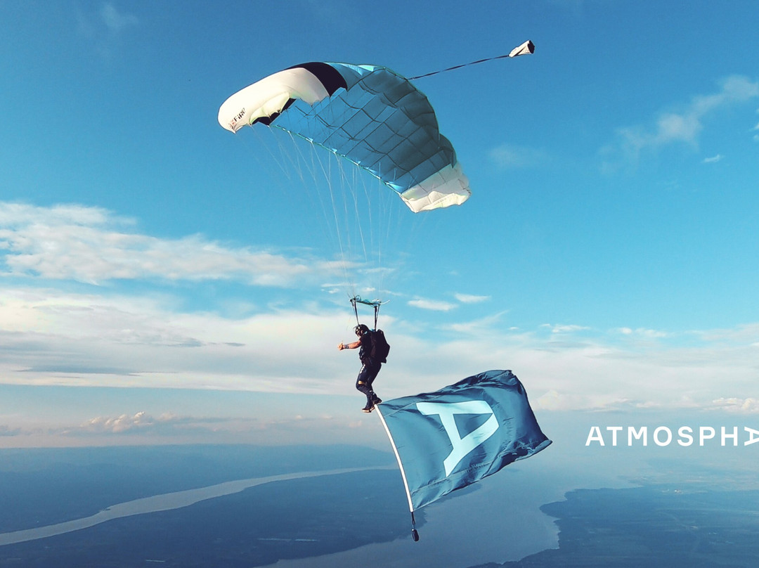 Parachutisme Atmosphair-李维斯必去景点