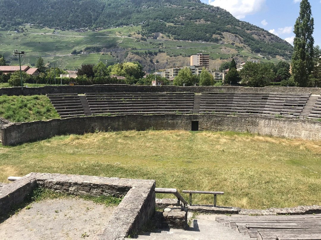 Amphitheatre Romain-马蒂尼必去景点
