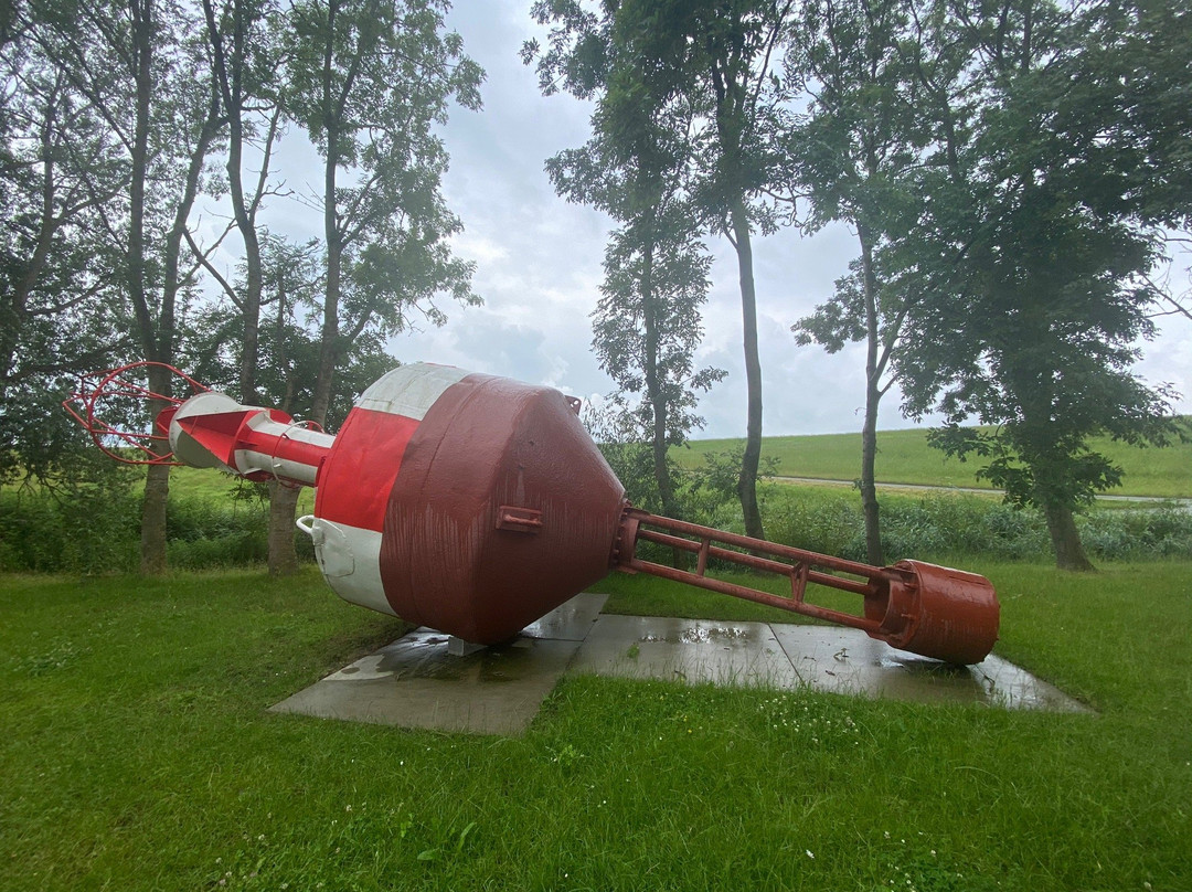 Campener Leuchtturm-Krummhoern必去景点