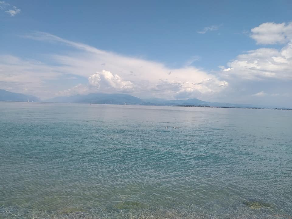 Porto Torchio beach景点图片