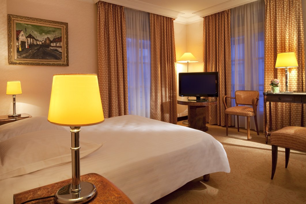 布雷斯特大洋洲大陆酒店-官方