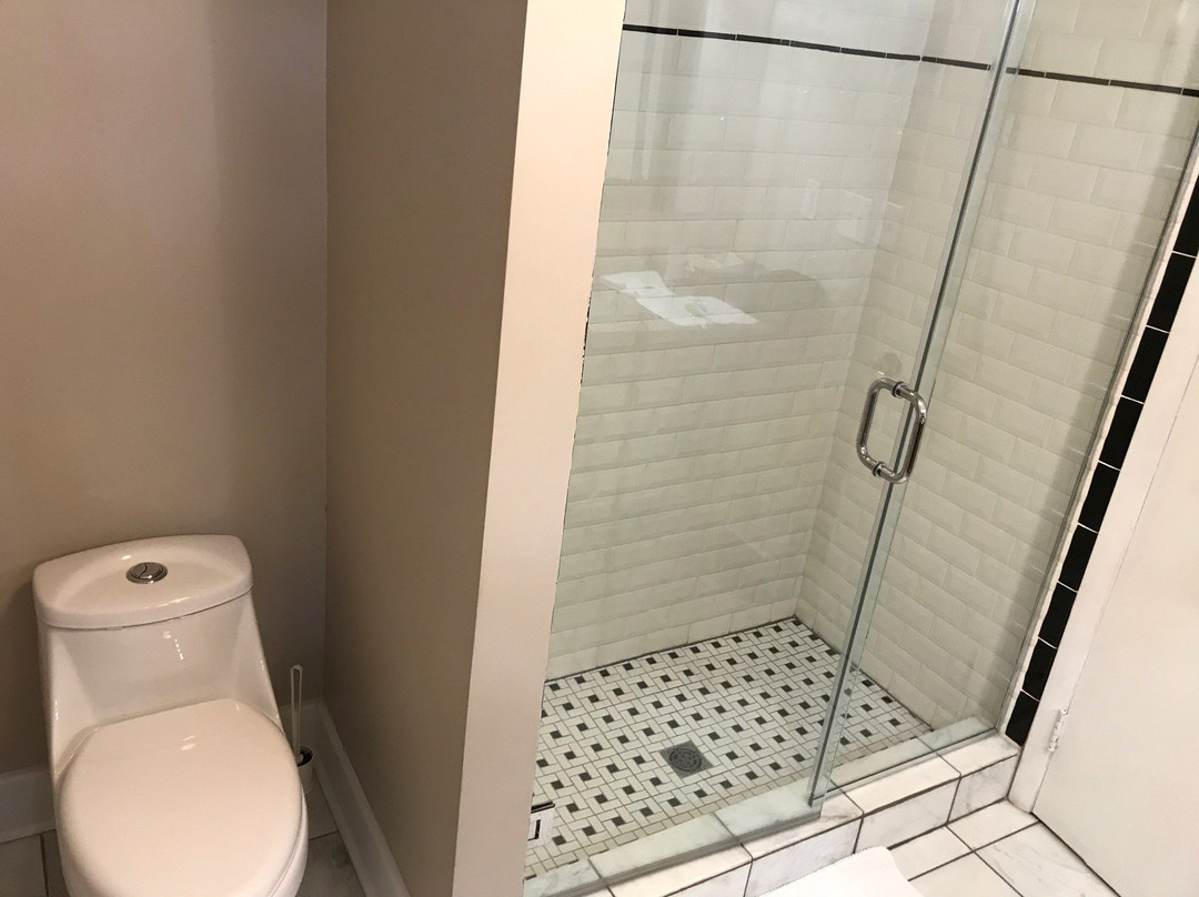 The Sherman Inn主图