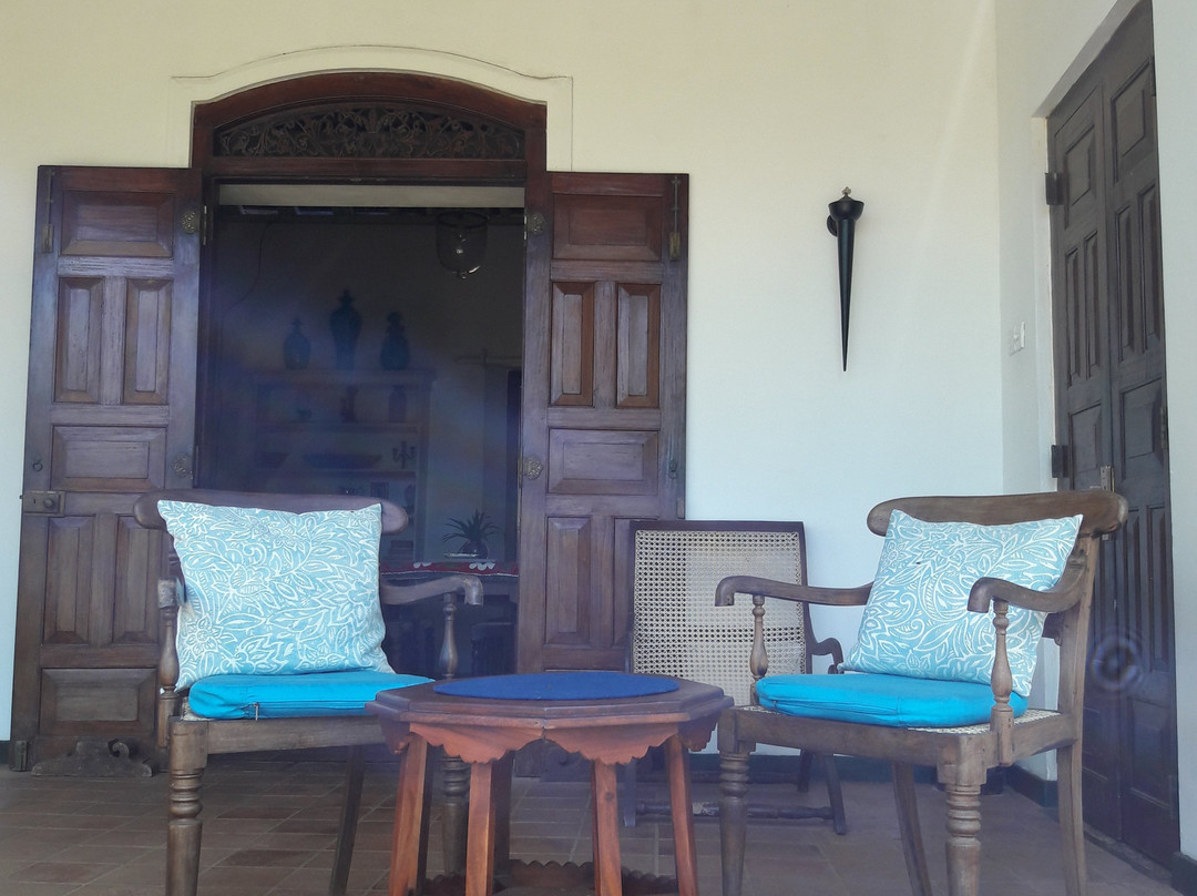 圣殿山酒店主图