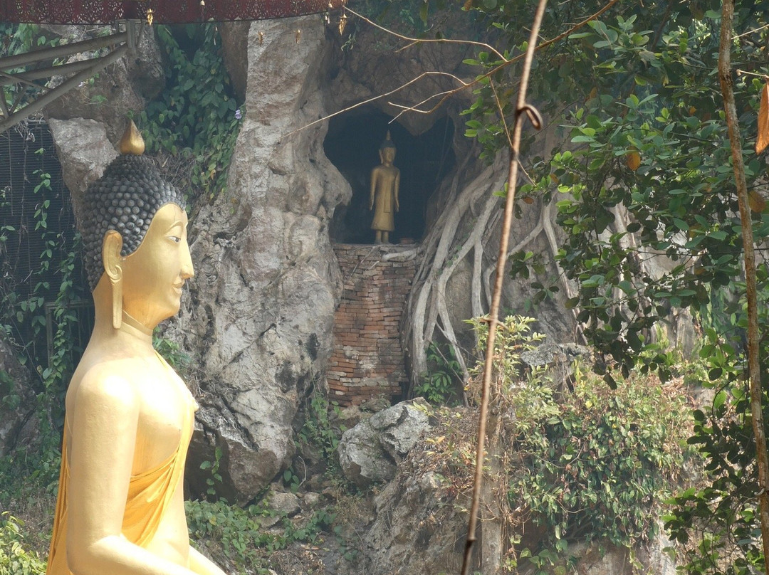Wat Tham Chiang Dao Temple-清佬必去景点