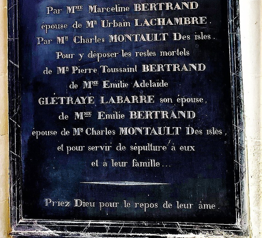 Eglise Saint Pierre et Saint Martial-Sammarcolles必去景点