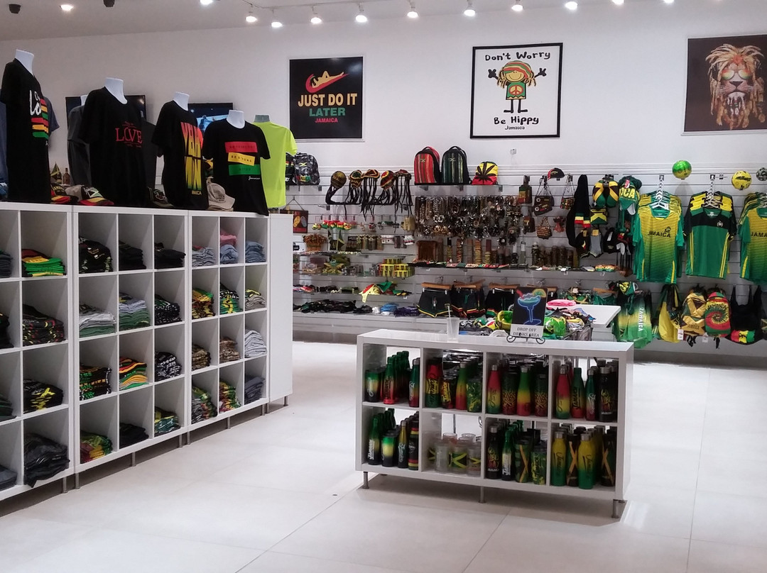 奥乔里奥斯悦宜湾酒店主图