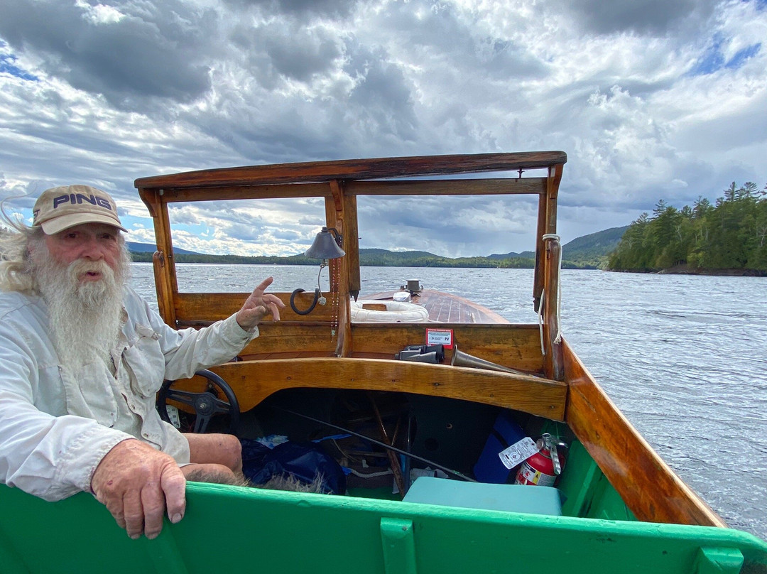 Long Lake Boat Tours景点图片