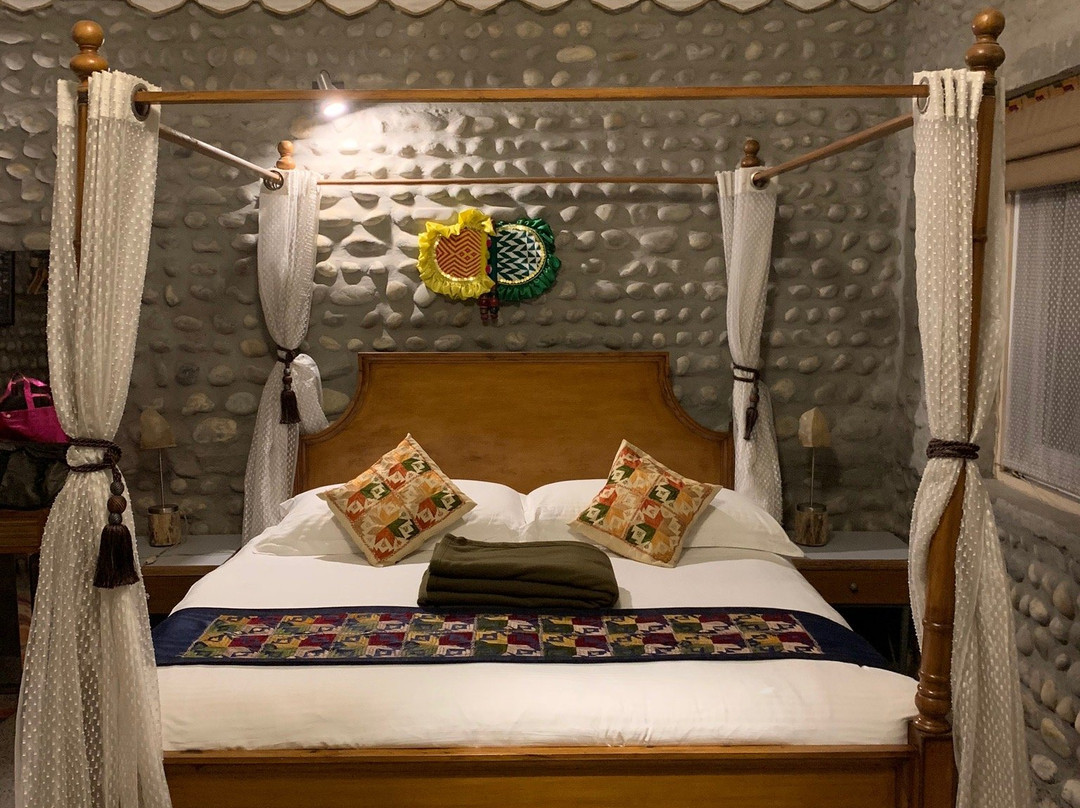 Anand At The Satluj主图