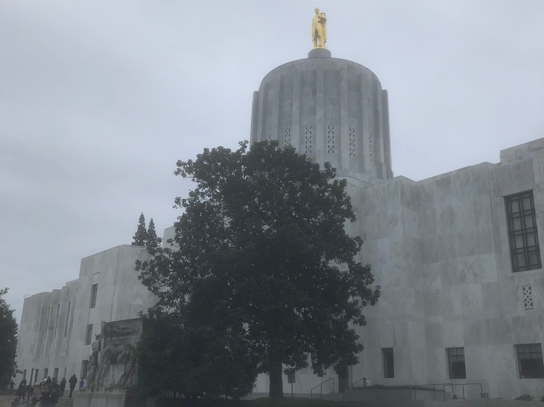 Oregon State Capitol-塞勒姆必去景点