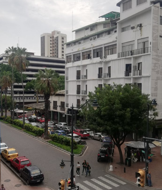 The Park Hotel主图