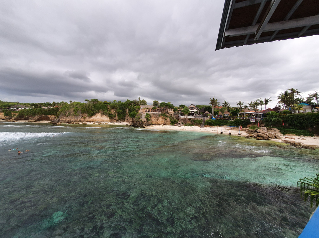Mahana Jumping Point-努沙切宁安岛必去景点