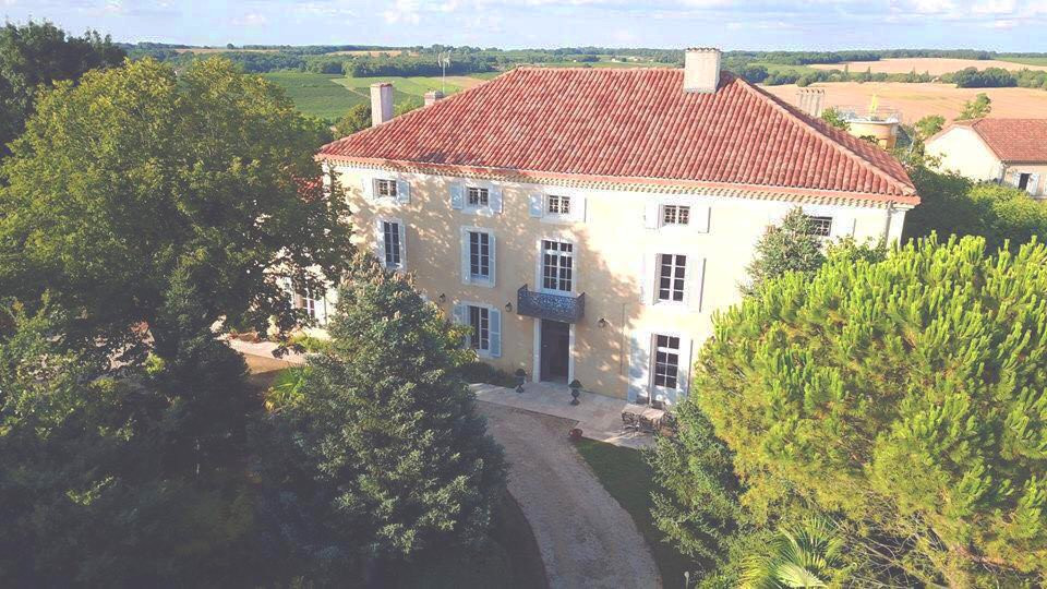 Le Castel Pierre - 7ch&7Sdb Avec Clim, Piscine XL, Salle Fitness et Sauna Pour 18 Personnes