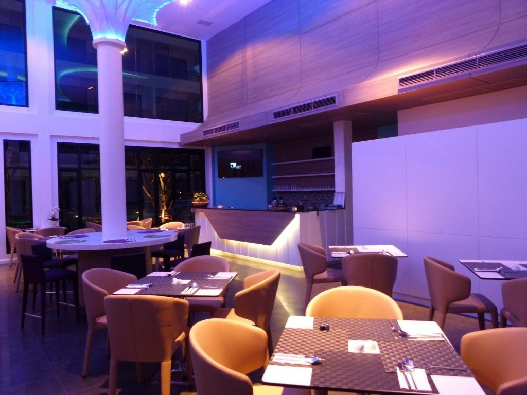 普吉岛帕果设计酒店主图