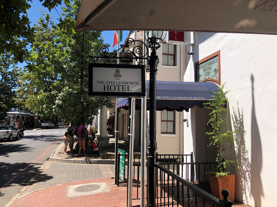 斯特恩波池酒店主图