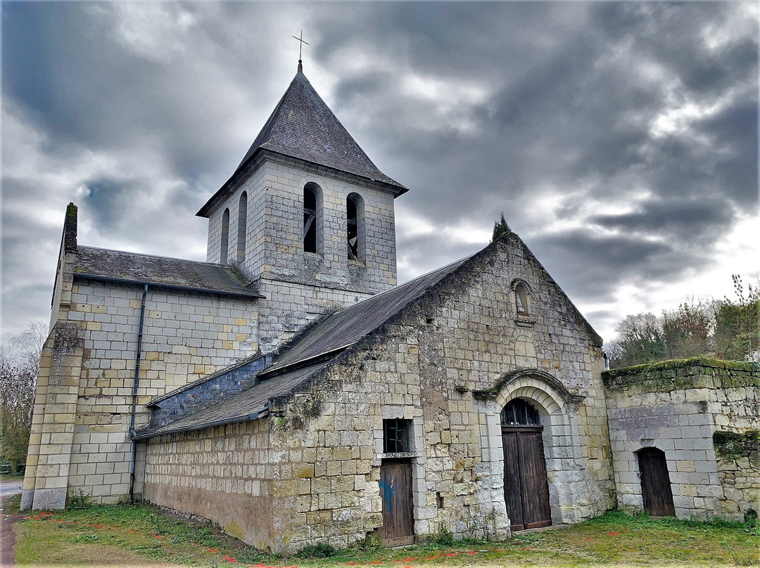 Église Saint Hilaire des Grottes景点图片