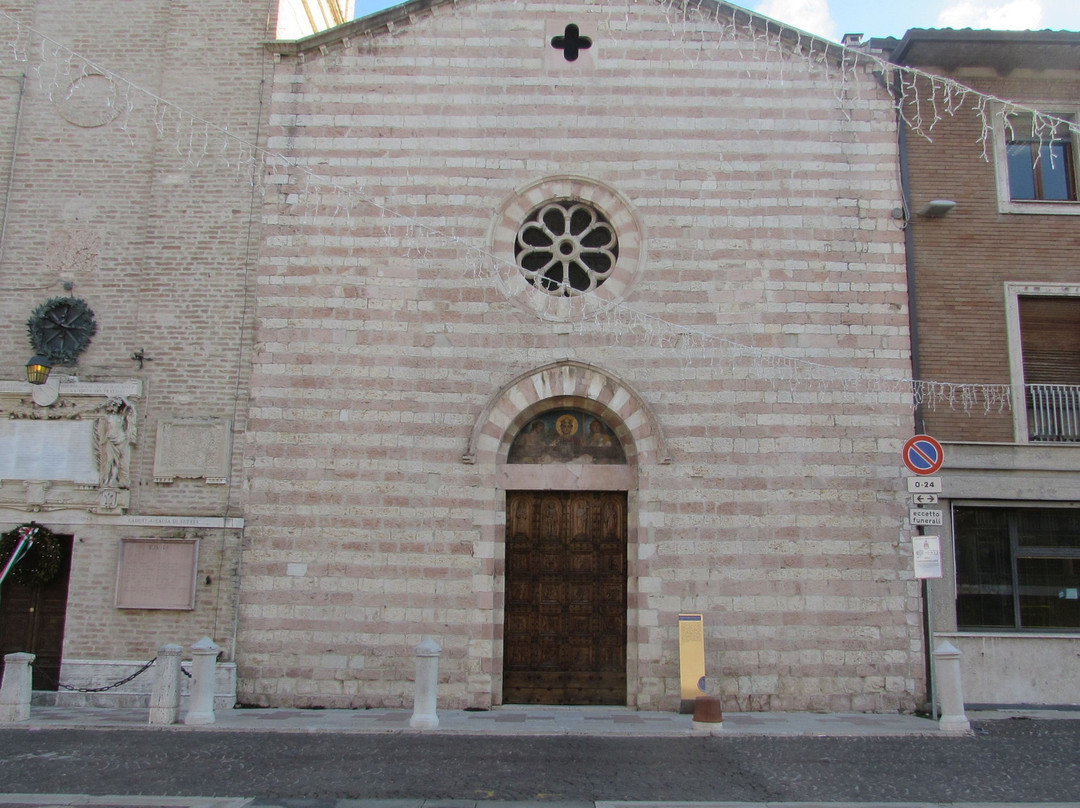 Chiesa Collegiata di Santa Croce景点图片