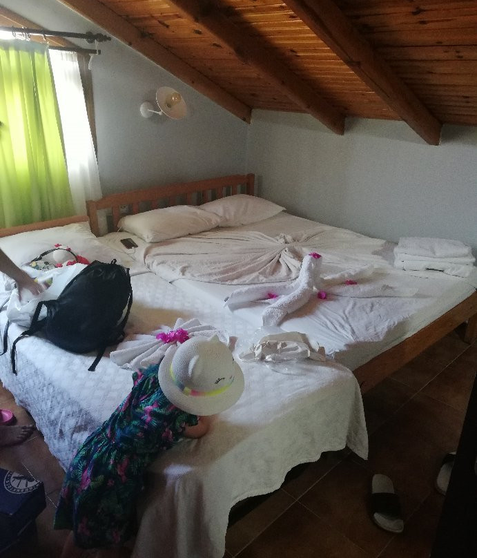 Besik Hotel主图