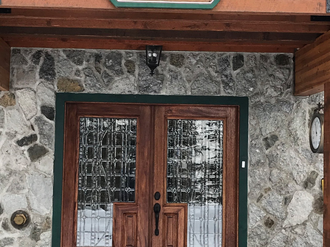 Schweitzer Mountain Bed and Breakfast主图