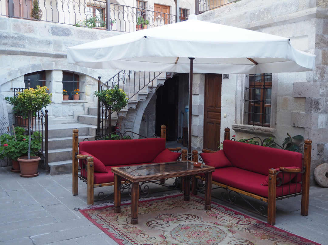 密特拉卡弗酒店主图