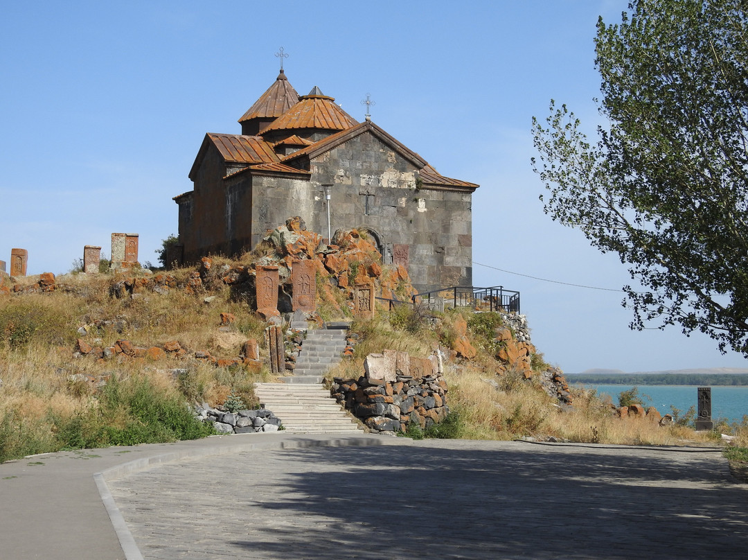 Hayravank Monastery景点图片