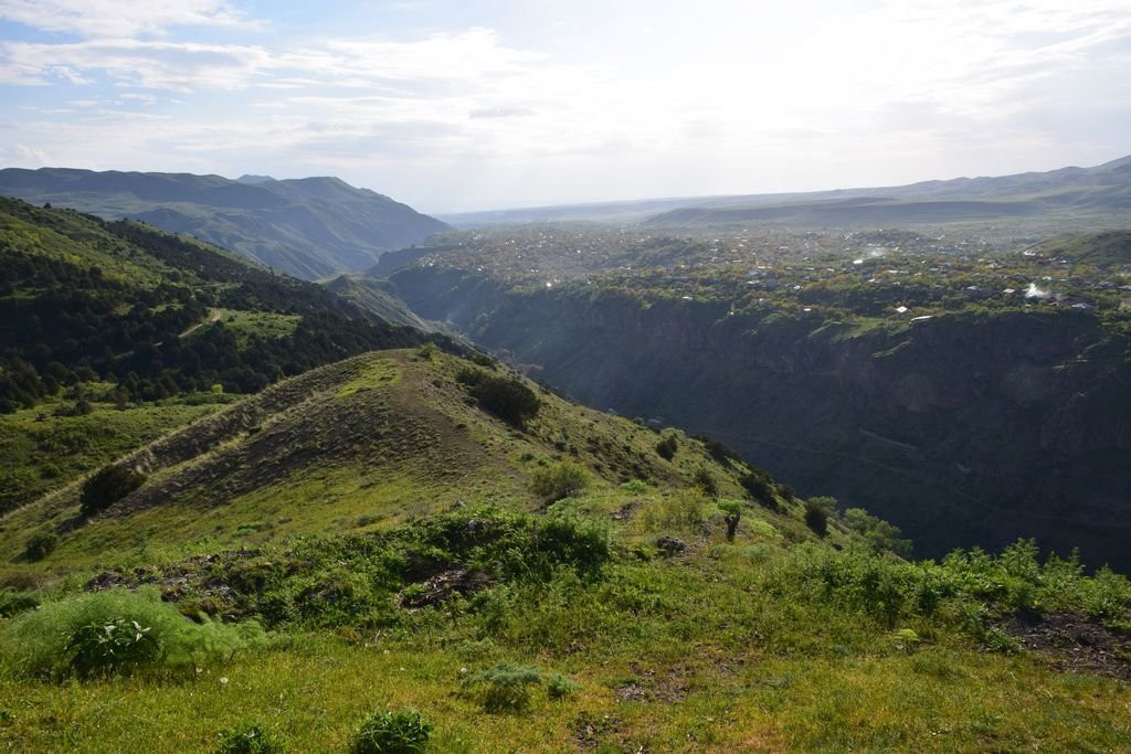 Khosrov Forest State Reserve-Ararat必去景点