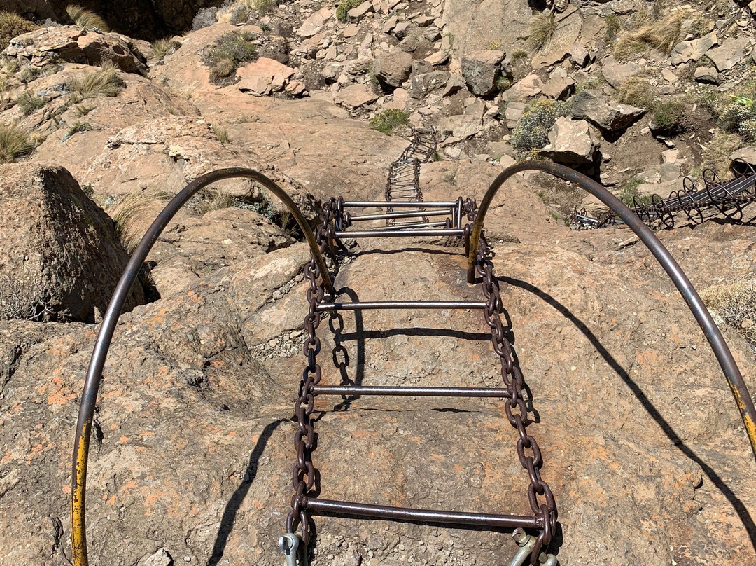 Amphitheatre Chain Ladders-Phuthaditjhaba必去景点